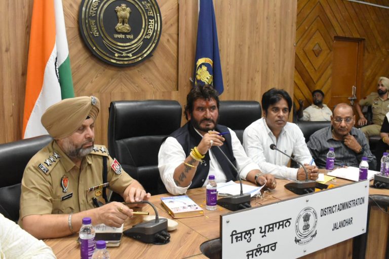 Read more about the article ਪੰਜਾਬ ਰਾਜ ਸਫ਼ਾਈ ਕਰਮਚਾਰੀ ਕਮਿਸ਼ਨ ਸਫਾਈ ਕਰਮਚਾਰੀਆਂ ਦੀ ਬਿਹਤਰੀ ਲਈ ਵਨਚਬੱਧ : ਚੰਦਨ ਗਰੇਵਾਲ