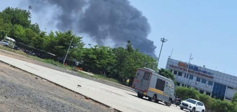 Read more about the article ਲੰਡਨ ਜਾ ਰਿਹਾ Air India ਦਾ ਜਹਾਜ਼ ਹਾਦਸੇ ਦਾ ਸ਼ਿਕਾਰ