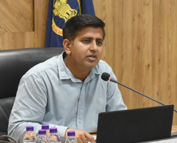 Read more about the article ਡਿਪਟੀ ਕਮਿਸ਼ਨਰ ਨੇ ਜ਼ਿਲ੍ਹੇ ’ਚ ਵੱਖ-ਵੱਖ ਵਿਕਾਸ ਪ੍ਰਾਜੈਕਟਾਂ ਦੀ ਪ੍ਰਗਤੀ ਦਾ ਲਿਆ ਜਾਇਜ਼ਾ