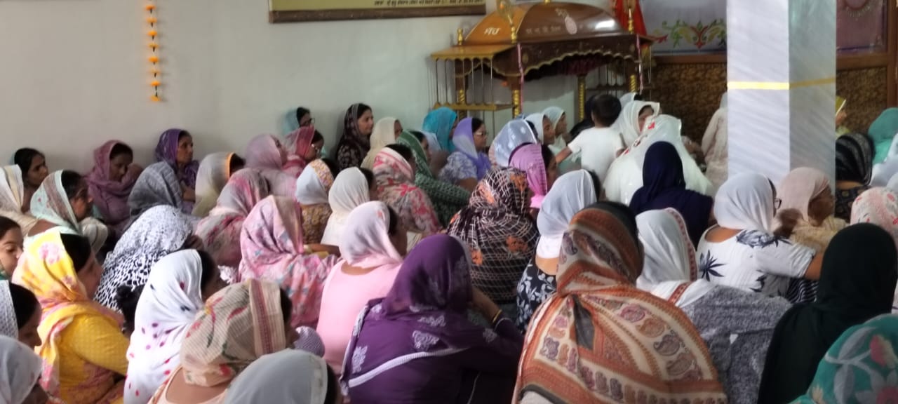 Read more about the article वरिष्ठ पत्रकार मुकेश सागर की माता जी बलविंदर कौर को नम आंखों से दी श्रद्धांजलि