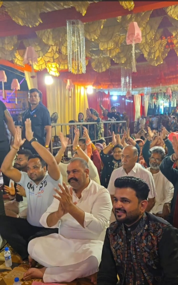 Read more about the article ਸਾਬਕਾ ਸੰਸਦ ਮੈਂਬਰ ਸੁਸ਼ੀਲ ਰਿੰਕੂ ਦਰਬਾਰ ਹਜ਼ਰਤ ਬਾਬਾ ਸ਼ਾਹ ਦੀਵਾਲੀ ਚਿਸ਼ਤੀ ਜੀ ਵਿੱਚ ਹਾਜ਼ਰ ਹੋਏ