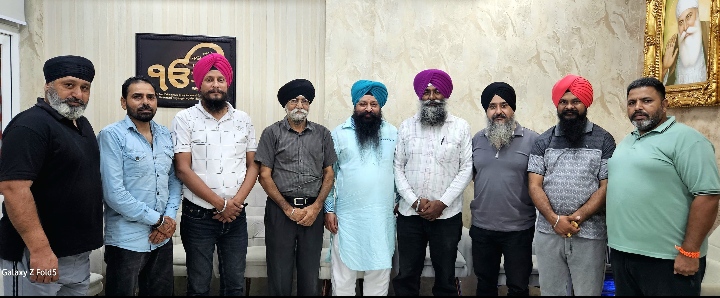 Read more about the article ਦਰਬਾਰ ਸਾਹਿਬ ਵੱਲ ਕੈਰੀ ਅੱਖ ਨਾਲ ਦੇਖਣ ਵਾਲੇ ਪਿਛਲਾ ਇਤਿਹਾਸ ਜਰੂਰ ਪੜ੍ਹ ਲੈਣ:-ਸਿੱਖ ਤਾਲਮੇਲ ਕਮੇਟੀ