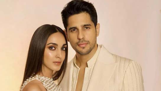 Read more about the article ਵਿਆਹ ਦੇ ਢਾਈ ਸਾਲ ਬਾਅਦ ਖੁਸ਼ੀਆਂ ਨਾਲ ਗੂੰਜਿਆ ਸਿਡ ਅਤੇ ਕਿਆਰਾ ਦਾ ਘਰ