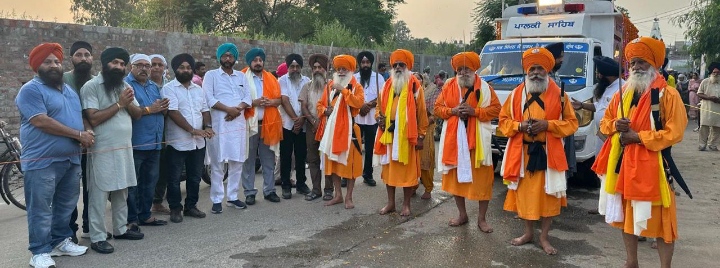 Read more about the article ਨਗਰ ਕੀਰਤਨ ਦੀ ਰੌਣਕ, ਸੰਗਤਾਂ ਵੱਲੋਂ ਭਾਰੀ ਉਤਸ਼ਾਹ