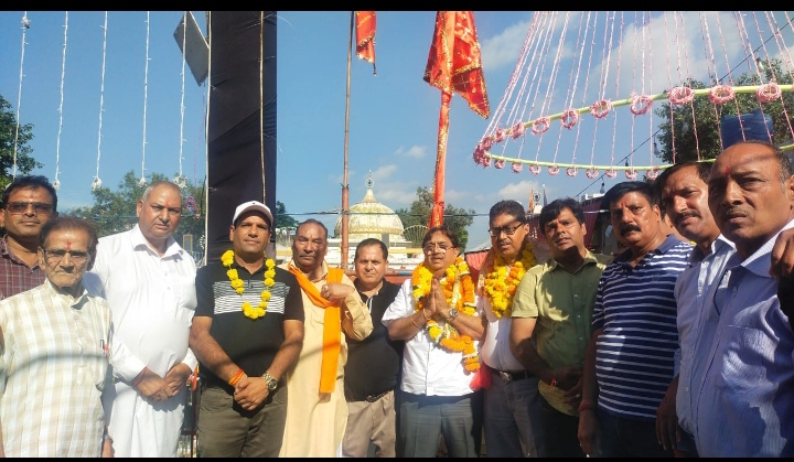 Read more about the article श्री सिद्ध बाबा सोढल मेले की शुरुआत धार्मिक रीति रिवाज से ध्वजारोहण कर की