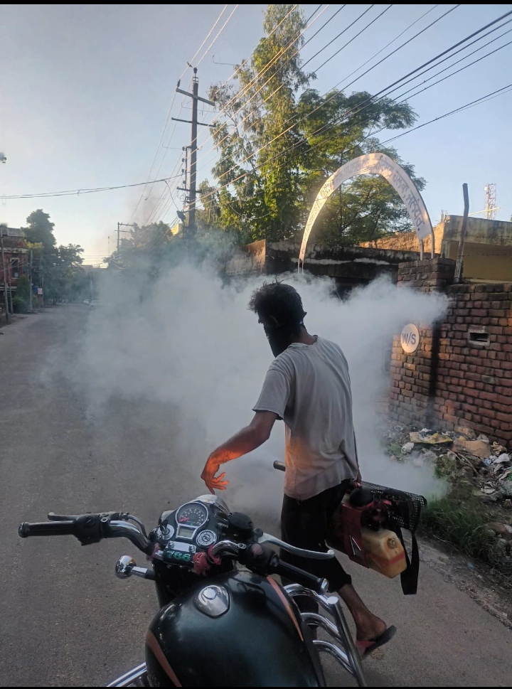 Read more about the article ਬਿਮਾਰੀਆਂ ਦੀ ਰੋਕਥਾਮ ਲਈ ਫੀਲਡ ’ਚ ਡਟੀਆਂ ਜਲੰਧਰ ਪ੍ਰਸ਼ਾਸਨ ਦੀਆਂ ਟੀਮਾਂ