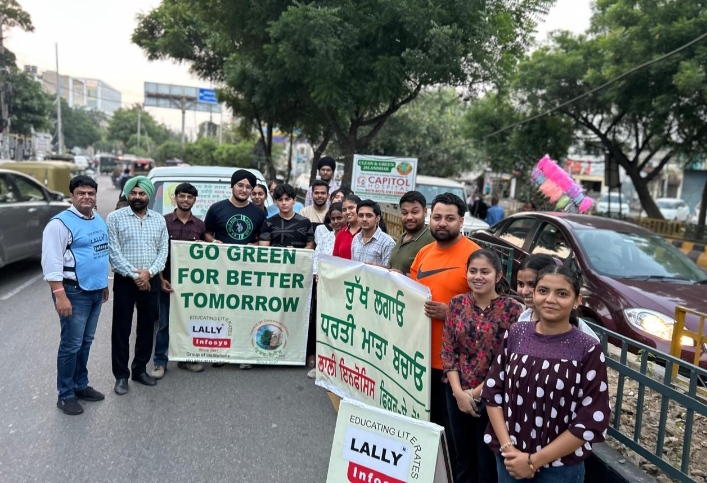 Read more about the article ਗੁਰੂ ਨਾਨਕ ਦੇਵ ਜੀ ਦੀ ਕਹੀ ਹੋਈ ਗੱਲ ’ਤੇ ਅਮਲ ਕਰੀਏ। ਆਪਾਂ ਦਰੱਖਤ ਲਗਾਈਏ :ਲਾਲੀ ਇੰਫੋਸਿਸ