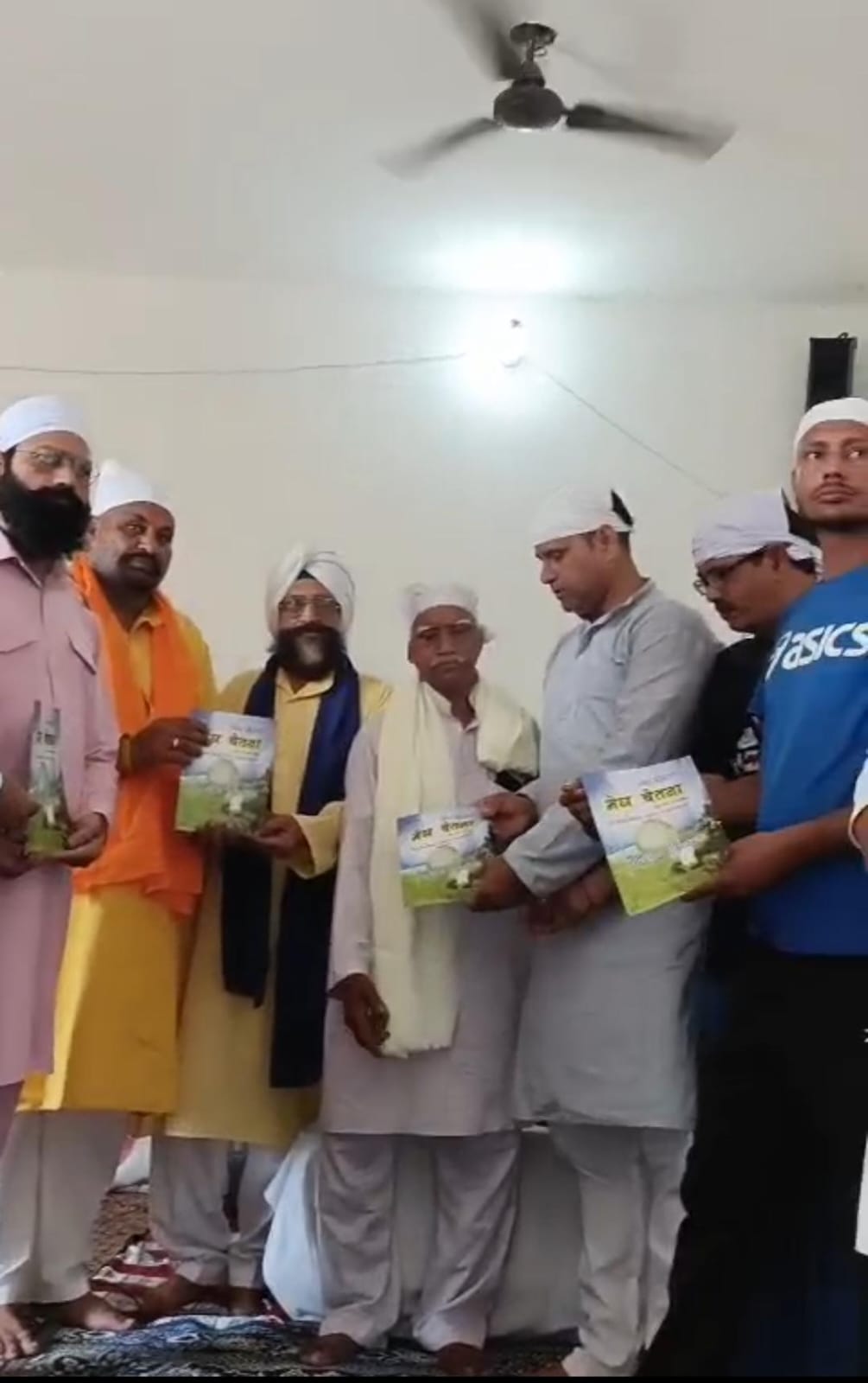 You are currently viewing ਸਤਿਗੁਰੂ ਕਬੀਰ ਮੰਦਰ ਤਿਲਕ ਨਗਰ ’ਚ ਸਤਿਸੰਗ ਕਰਵਾਇਆ ਗਿਆ