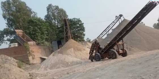 Read more about the article ਕਰੈਸ਼ਰ ਮਾਲਕਾਂ ਤੋਂ ਗੁੰਡਾ ਟੈਕਸ ਵਸੂਲੀ ਮਾਮਲੇ ਵਿੱਚ ਪੁਲਿਸ ਨੇ ਇੰਦਰਬੀਰ ਨੂੰ ਕੀਤਾ ਗ੍ਰਿਫ਼ਤਾਰ