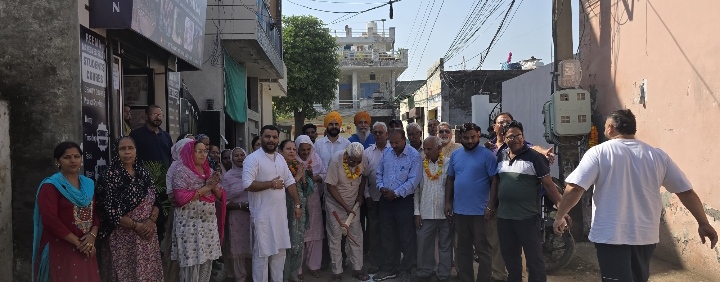 Read more about the article ਜਨਤਾ ਵਲੋ ਚੁਣੇ ਹੋਏ ਕੌਂਸਲਰਾਂ ਨਾਲ ਪੱਖ ਪਾਤ ਕਰਨਾ ਮੰਦਭਾਗਾ: ਨਿਰਮਲ ਕੌਰ ਕੌਂਸਲਰ 