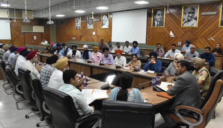 Read more about the article ਗੁਰੂ ਨਾਨਕ ਦੇਵ ਜੀ ਦੇ ਪ੍ਰਕਾਸ਼ ਪੁਰਬ ਨੂੰ ਸਮਰਪਿਤ ਨਗਰ ਕੀਰਤਨ 1 ਨਵੰਬਰ ਨੂੰ