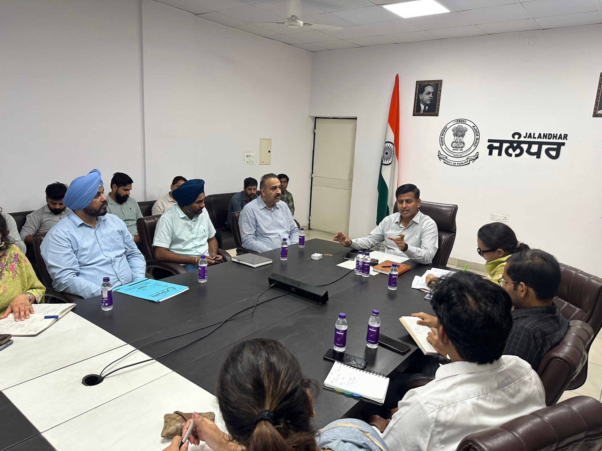 Read more about the article ਭਾਰੀ ਬਾਰਿਸ਼ ਦੀ ਸੰਭਾਵਨਾ ਦੇ ਮੱਦੇਨਜ਼ਰ ਡਿਪਟੀ ਕਮਿਸ਼ਨਰ ਵੱਲੋਂ ਅਧਿਕਾਰੀਆਂ ਨੂੰ ਪੁਖ਼ਤਾ ਪ੍ਰਬੰਧ ਯਕੀਨੀ ਬਣਾਉਣ ਦੇ ਨਿਰਦੇਸ਼*