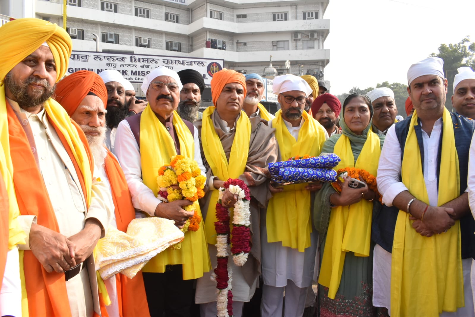 You are currently viewing 350ਵੇਂ ਸ਼ਹੀਦੀ ਦਿਹਾੜੇ ਨੂੰ ਸਮਰਪਿਤ ਨਗਰ ਕੀਰਤਨ ਸ਼ਰਧਾ ਭਾਵਨਾ ਨਾਲ ਸ੍ਰੀ ਅਨੰਦਪੁਰ ਸਾਹਿਬ ਲਈ ਰਵਾਨਾ