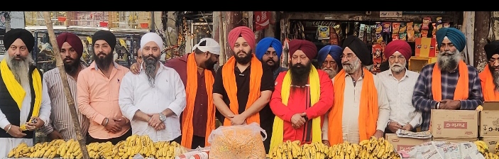 Read more about the article ਨਗਰ ਕੀਰਤਨ ਦਾ ਸੁਆਗਤ ਕਰਨ ਵਾਲੀਆਂ ਅਤੇ ਲੰਗਰ ਦੀ ਸੇਵਾ