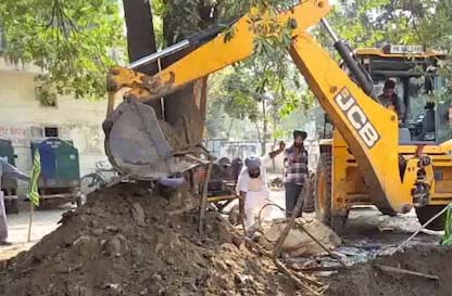 Read more about the article ਸ਼ੰਭੂ ਬਾਰਡਰ ਤੋਂ ਚੋਰੀ ਹੋਈਆਂ ਟਰਾਲੀਆਂ ਦਾ ਸਮਾਨ ਸਰਕਾਰੀ ਅਫਸਰ ਦੀ ਕੋਠੀ ਤੋਂ ਬਰਾਮਦ