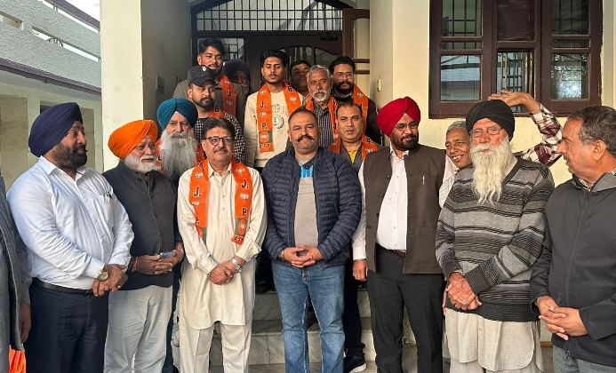 Read more about the article ਸੁਸ਼ੀਲ ਰਿੰਕੂ ਨੇ ਜ਼ਿਲ੍ਹਾ ਪ੍ਰੀਸ਼ਦ ਚੋਣਾਂ ਤੋਂ ਪਹਿਲਾਂ ਭਾਜਪਾ ਨੂੰ ਮਜ਼ਬੂਤ ਕੀਤਾ