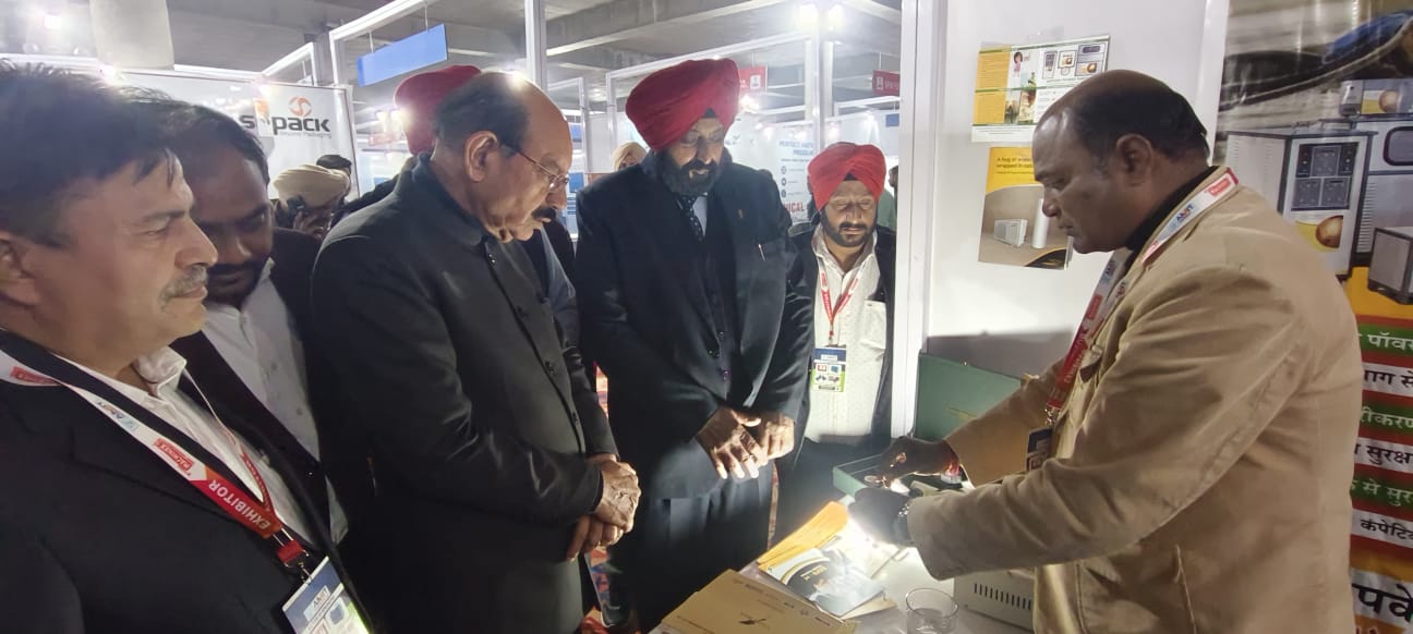 You are currently viewing ਖੇਤੀ ਨੂੰ ਵਧੇਰੇ ਲਾਹੇਵੰਦ ਬਣਾਉਣ ਲਈ ਨਵੀਆਂ ਤਕਨੀਕਾਂ ਅਪਣਾਈਆਂ ਜਾਣ : ਮੋਹਿੰਦਰ ਭਗਤ