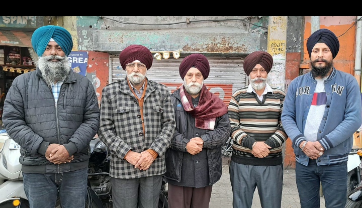 Read more about the article ਪਾਵਨ ਸਰੂਪਾਂ ਦਾ ਨੂੰ ਲੈ ਕੇ ਵਾਦ ਵਿਵਾਦ ਵਧਿਆ ਹੈ ਆਮ ਸੰਗਤਾਂ ਵਿੱਚ ਭਾਰੀ ਬੇਚੈਨੀ