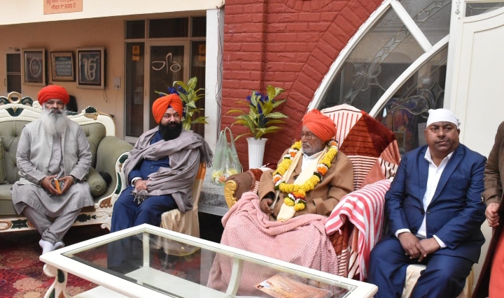 Read more about the article The issue will be brought to the notice of the Punjab Government and a proper solution will be found: Jasvir Singh Garhi