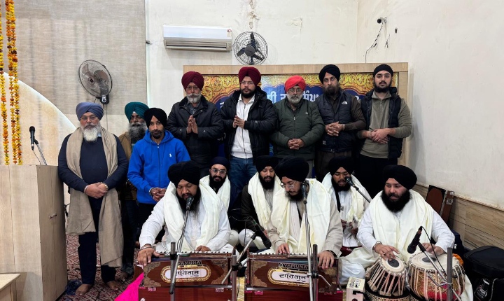 Read more about the article ਗੁਰੂਦਵਾਰਾ ਗੁਰਦੇਵ ਨਗਰ ਵਿਖੇ ਬਾਬਾ ਦੀਪ ਸਿੰਘ ਜੀ ਦਾ ਜਨਮ ਦਿਹਾੜਾ ਬੜੀ ਸ਼ਰਧਾ ਅਤੇ ਉਤਸ਼ਾਹ ਨਾਲ ਮਨਾਇਆ