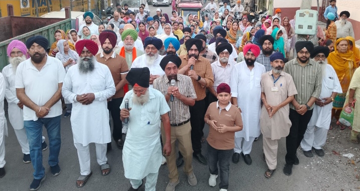 ਗੁਰੂ ਅਮਰ ਦਾਸ ਜੀ ਦੇ ਉਸਤਤ ਵਿੱਚ ਸਬਦ ਗਾਇਣ ਕੀਤੇ