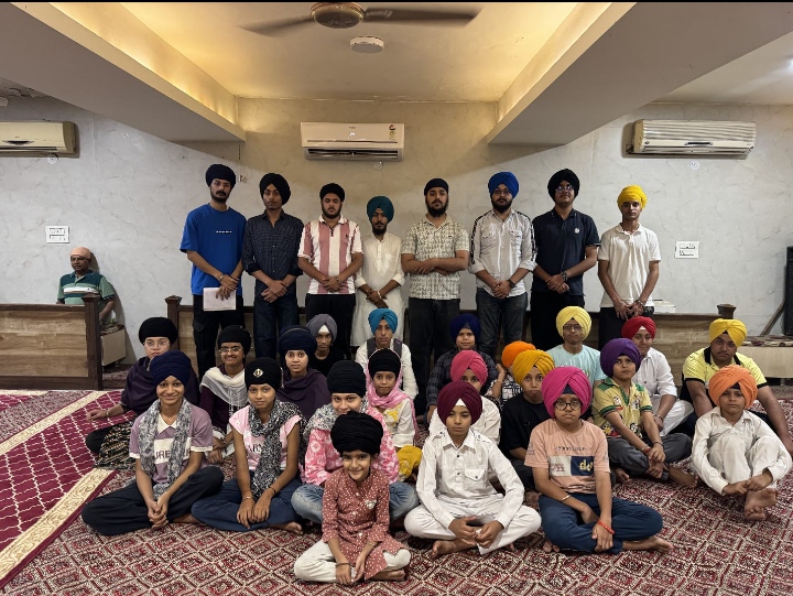 ਗੁਰਦੁਆਰਾ ਗੁਰਦੇਵ ਨਗਰ ‘ਚ ਕਰਵਾਏ ਸੂੰਦਰ ਦਸਤਾਰ ਮੁਕਾਬਲੇ