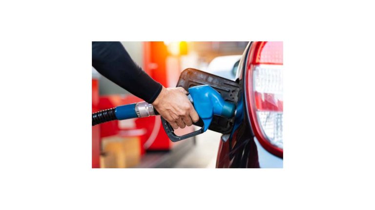 Read more about the article 25 ਰੁਪਏ ਮਹਿੰਗਾ ਹੋਇਆ ਡੀਜ਼ਲ, ਪੈਟਰੋਲ ਵਿਚ ਵੀ 7.4 ਰੁਪਏ ਦਾ ਵਾਧਾ