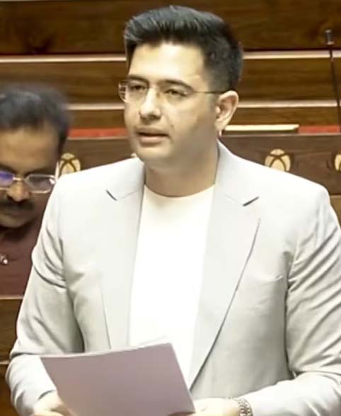 Read more about the article ਅਹੁਦੇ ਤੋਂ ਹਟਾਉਣ ਪਿੱਛੋਂ ਰਾਘਵ ਚੱਢਾ ਦਾ ਵੱਡਾ ਬਿਆਨ