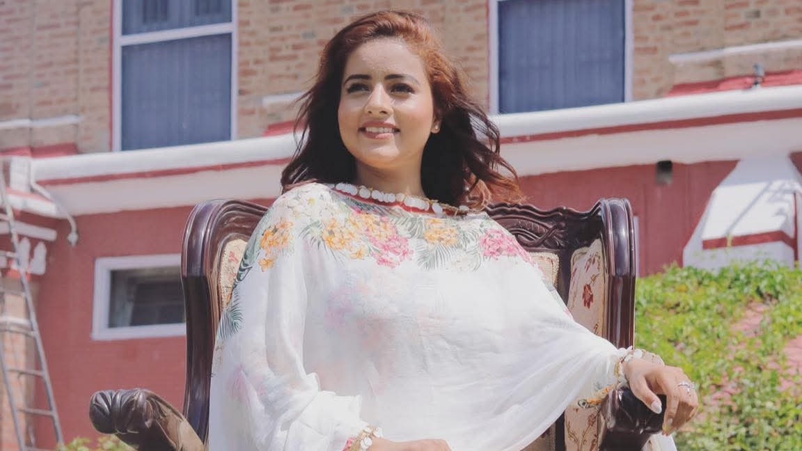You are currently viewing ਮਸ਼ਹੂਰ ਗਾਇਕਾ ਦੀ ਨੀਲੋਂ ਨਹਿਰ ’ਚੋਂ ਮਿਲੀ ਲਾਸ਼, ਕੌਣ ਸੀ ਸਿੰਗਰ ਇੰਦਰ ਕੌਰ…