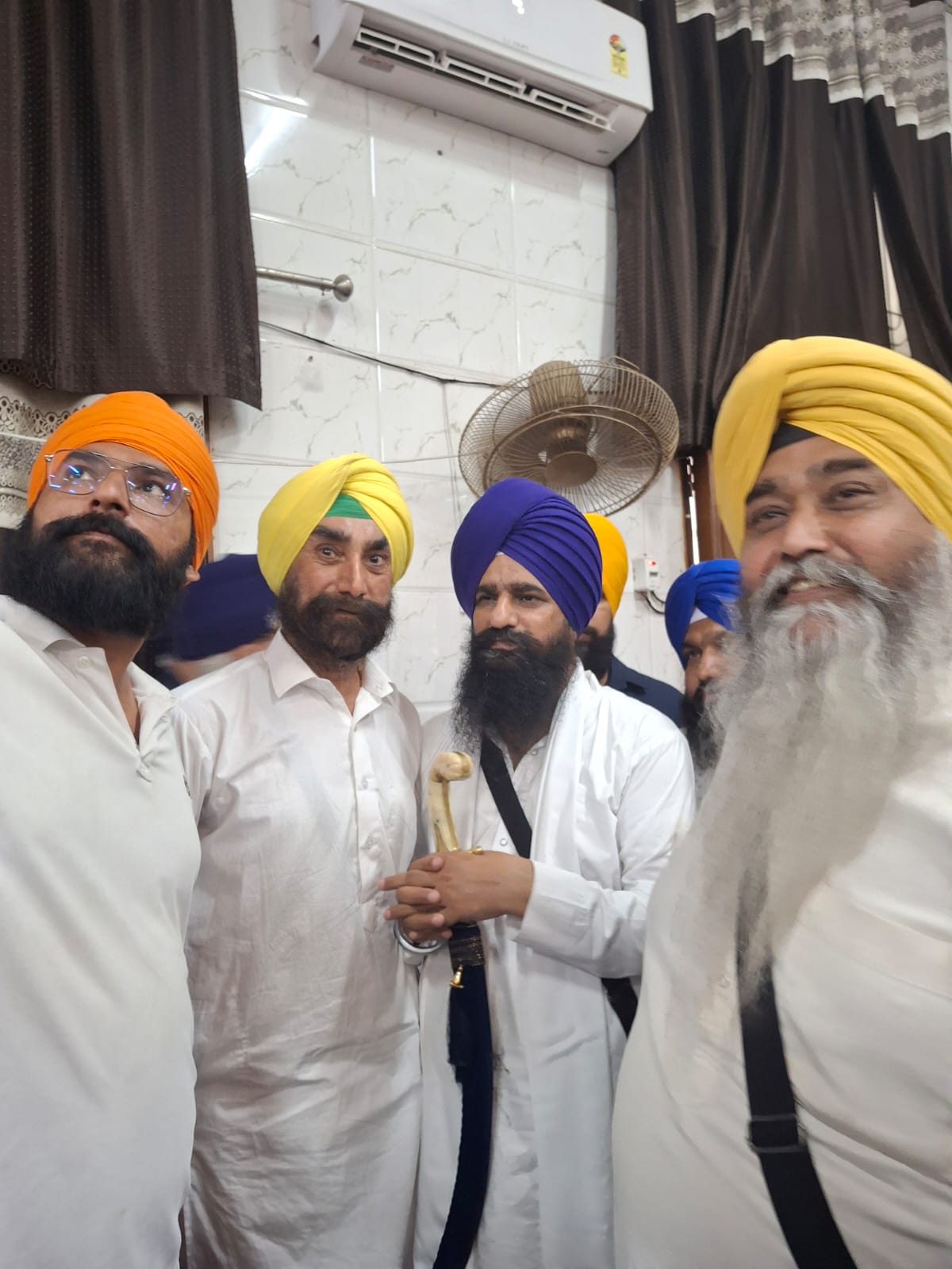 ਜਥੇਦਾਰ ਗਰਗੱਜ ਸਿੰਘ ਦਾ ਗੁਰਦੁਆਰਾ ਦੀਵਾਨ ਅਸਥਾਨ ਸੈਂਟਰਲ ਟਾਊਨ ਵਿਖੇ ਨਿੱਘਾ ਸਵਾਗਤ