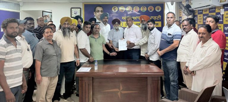 Read more about the article ਗੱਡੀ ਟਰਾਂਸਫਰ ਕਰਵਾਉਣ ਵਿੱਚ ਆ ਰਹੀਆਂ ਮੁਸਕਲਾ