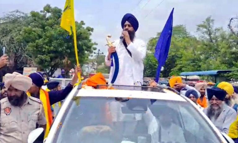 Read more about the article ਜਥੇਦਾਰ ਕੁਲਦੀਪ ਸਿੰਘ ਗੜਗੱਜ ਨੇ ਮਾਰਚ ਦੌਰਾਨ ਸਿੱਖਾਂ ਦੀ ਇਕਜੁਟਤਾ ‘ਤੇ ਜ਼ੋਰ ਦਿੱਤਾ