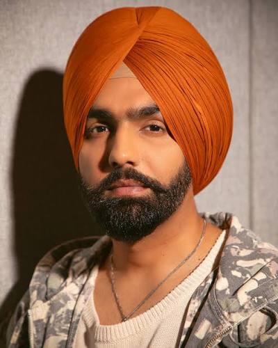 You are currently viewing Canada ’ਚ ਪੰਜਾਬੀ ਗਾਇਕ ਐਮੀ ਵਿਰਕ ’ਤੇ ਨਹੀਂ ਹੋਈ ਫਾਈਰਿੰਗ !