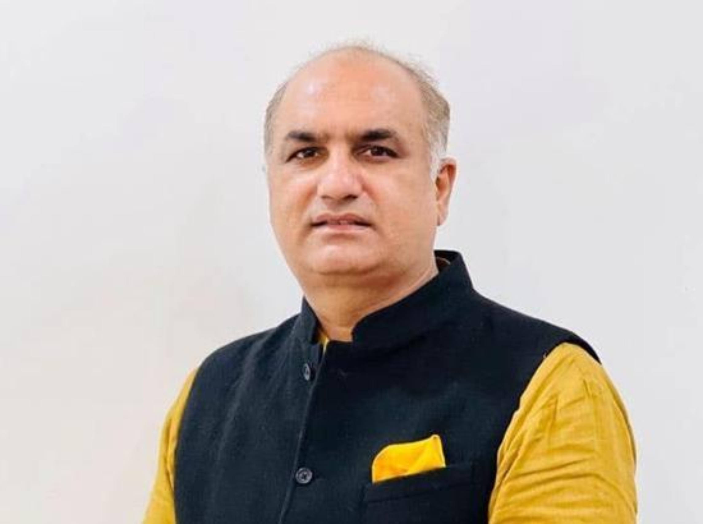 आम आदमी पार्टी ने कैंट हल्के का इंचार्ज किया नियुक्त: दीपक बाली